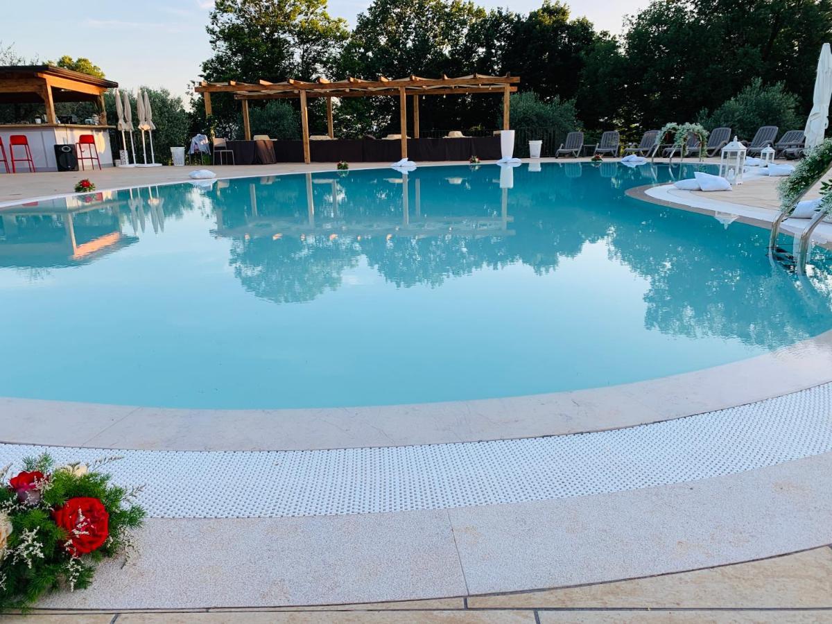 Agriturismo Il Castagneto Падула Экстерьер фото